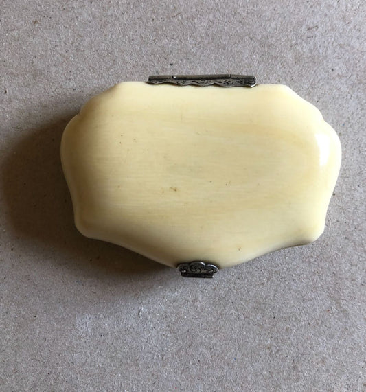 47353505