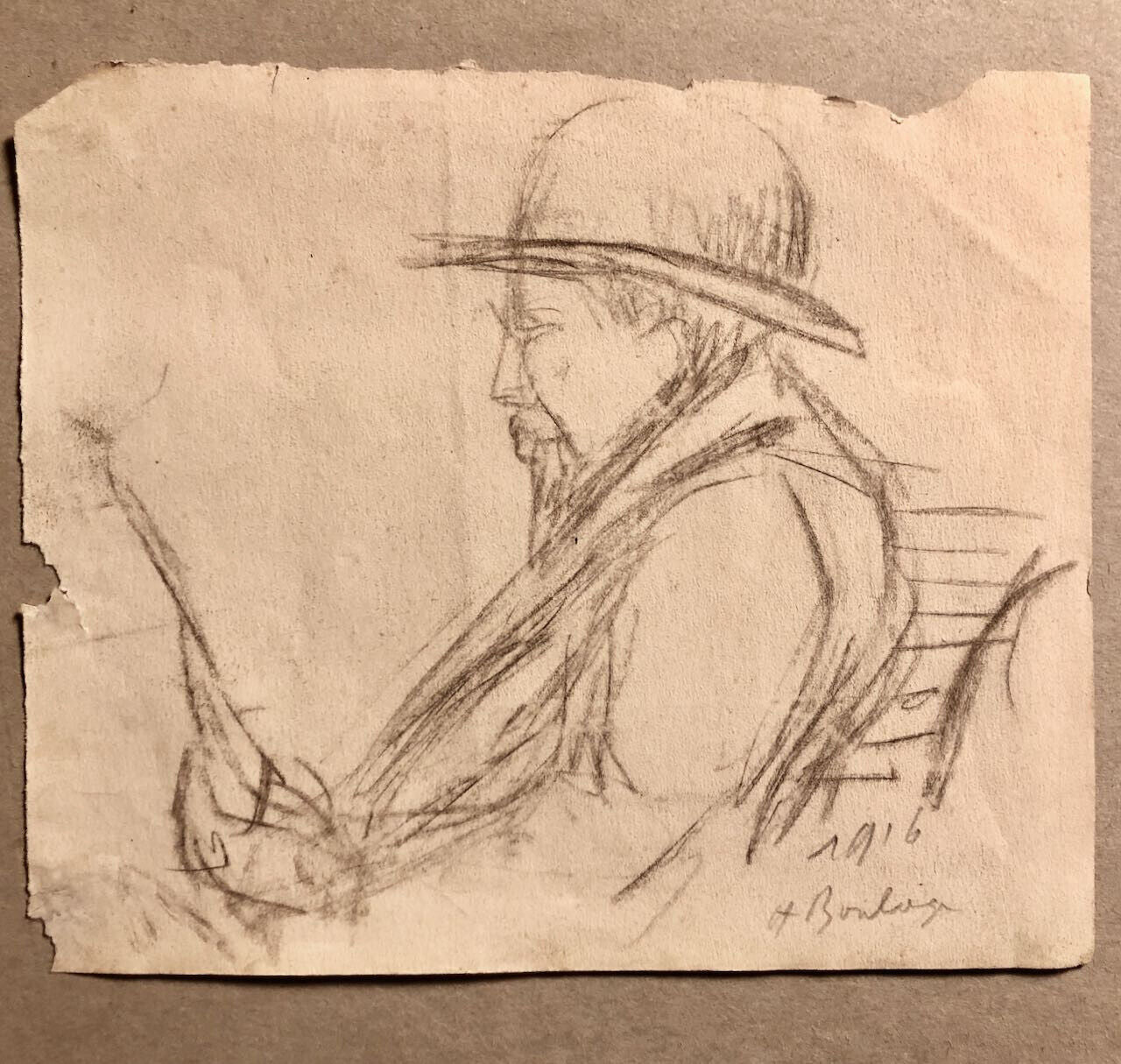 Henri Boulage — homme lisant sur un banc — fusain signé en bas à droite — 1916.