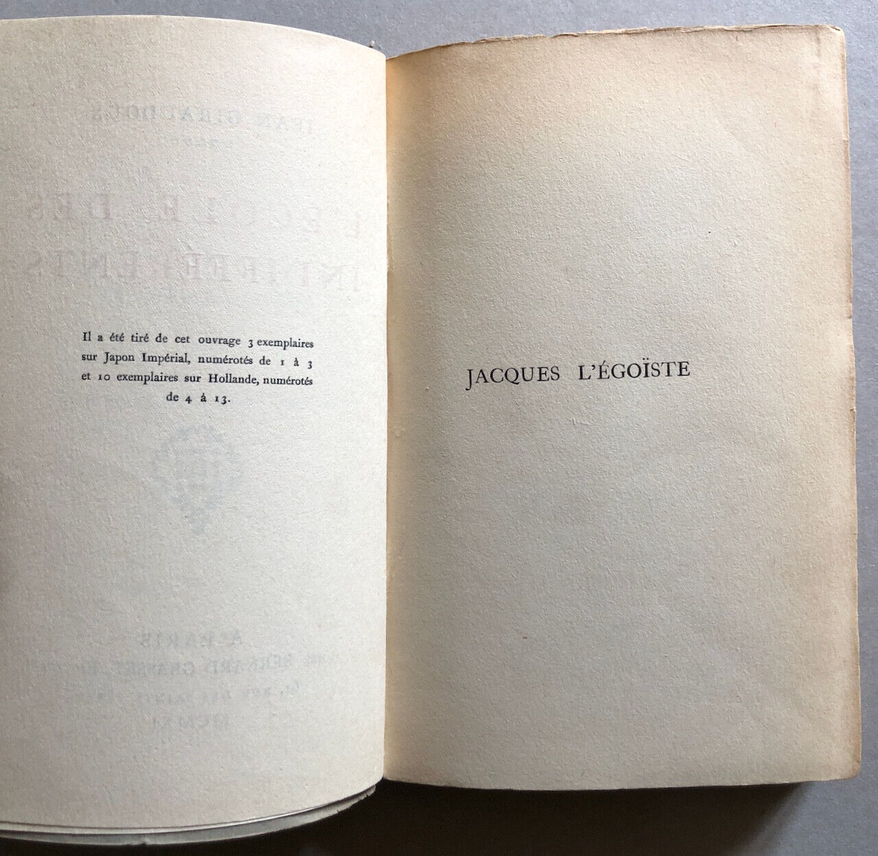 Jean Giraudoux — L'École des indifférents — É.O. ex. d'éditeur — Grasset — 1975.