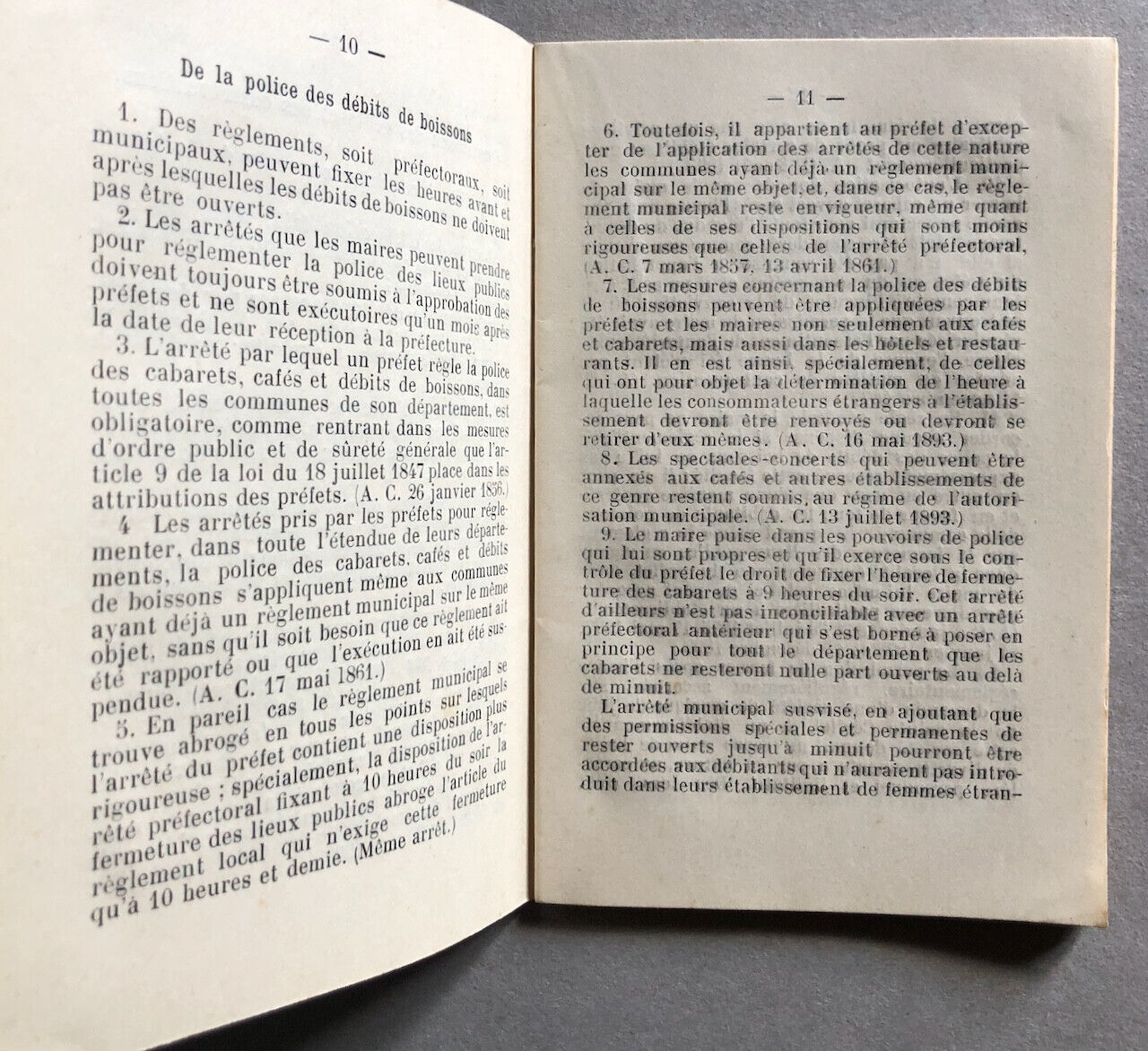 Instruction sur la police des cafés, cabarets, auberges, jeu de hasard — c. 1900