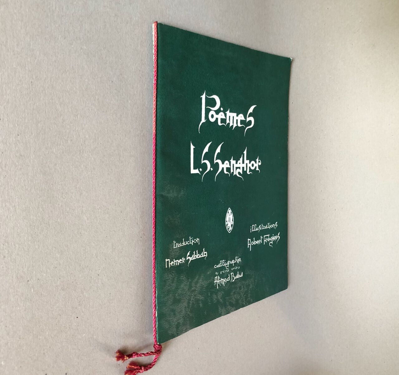 L.S. Senghor — Poèmes — trad. arabe par N. Sabbah — ill. Frégiers — Ahmed Baba.