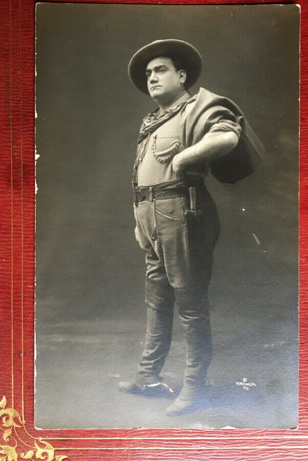 MISHKIN - PHOTOGRAPHIE ORIGINALE ENRICO CARUSO DANS 'LA FANCIULLA' - 20 x 8 cm.