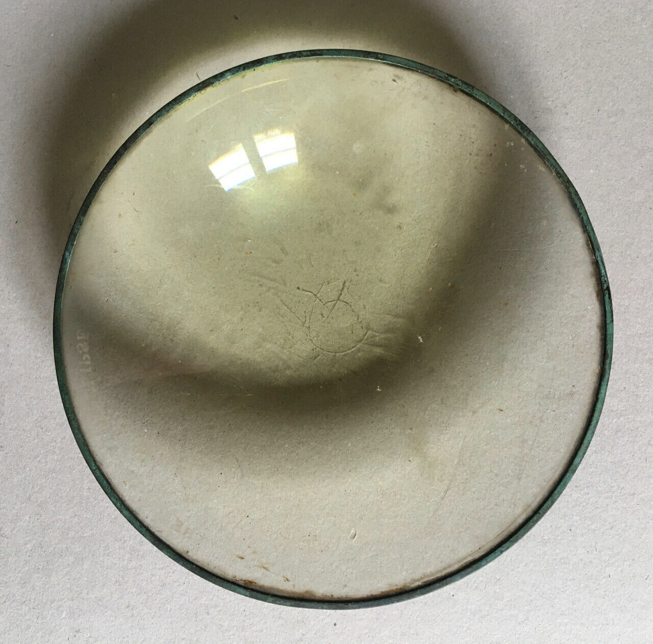 Besnard autoclips headlight lens circled with copper — Ø 22 cm. — circa 1910.