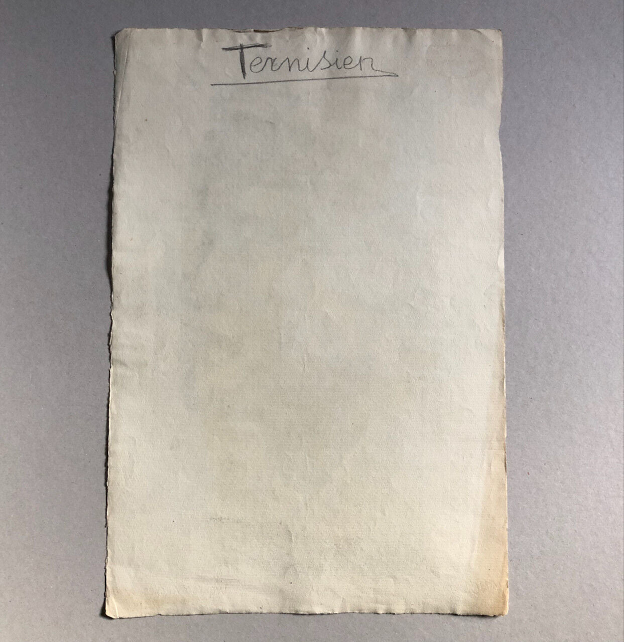 Visage d'après l'antique — dessin académique — fusain sur papier — 48 x 31,5 cm