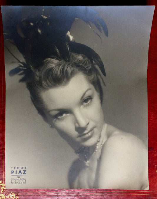 TEDDY PIAZ - COLETTE MARCHAND - PORTRAIT - TIRAGE ARGENTIQUE - 23,5 x 29,5 cm.