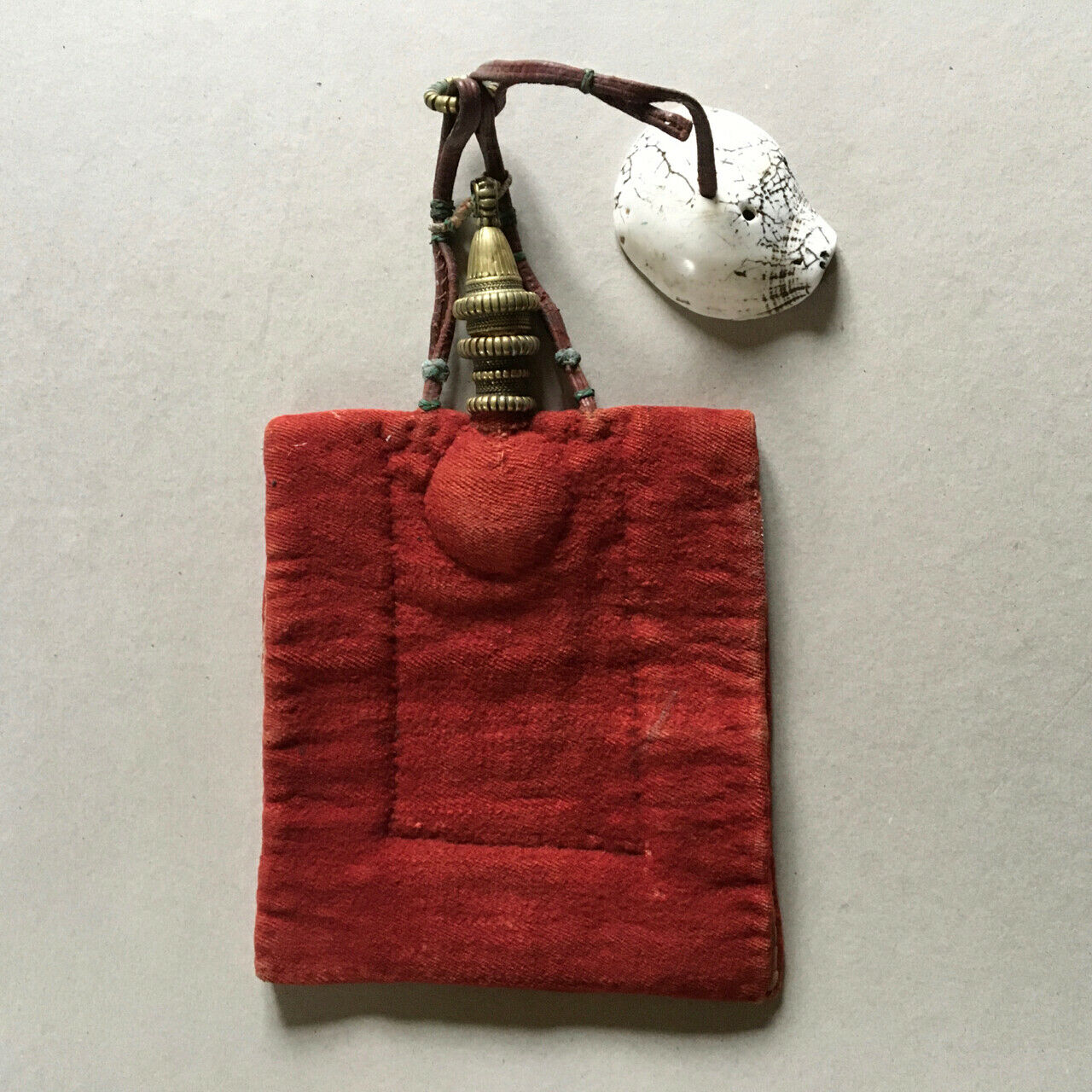 Ritual gourd (Cha-Bum) of "geshe" for ablutions — Tibet — bronze & fabric