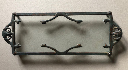 Plateau à courrier aux faunes — laiton pati & verre — travail allemand — c. 1920