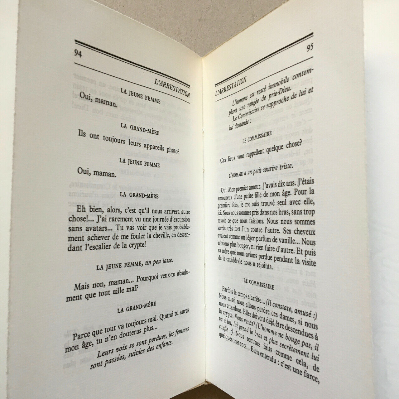 Jean Anouilh — L'Arrestation — É.O. sur Hollande n°/ 77 — La Table ronde — 1975.