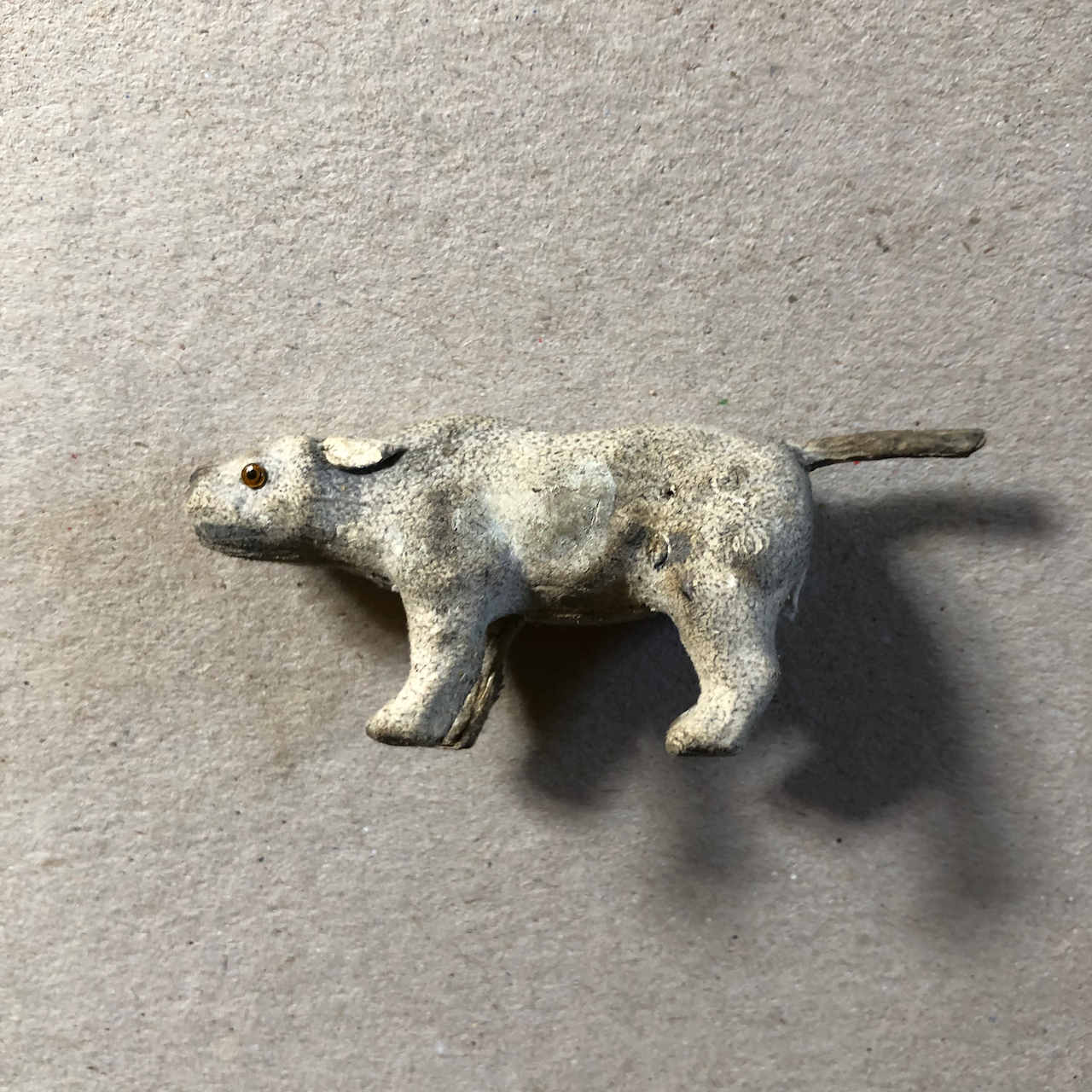 Ménagerie Napoléon III - Jouets : Animaux miniatures en bois et cuir en boîte.