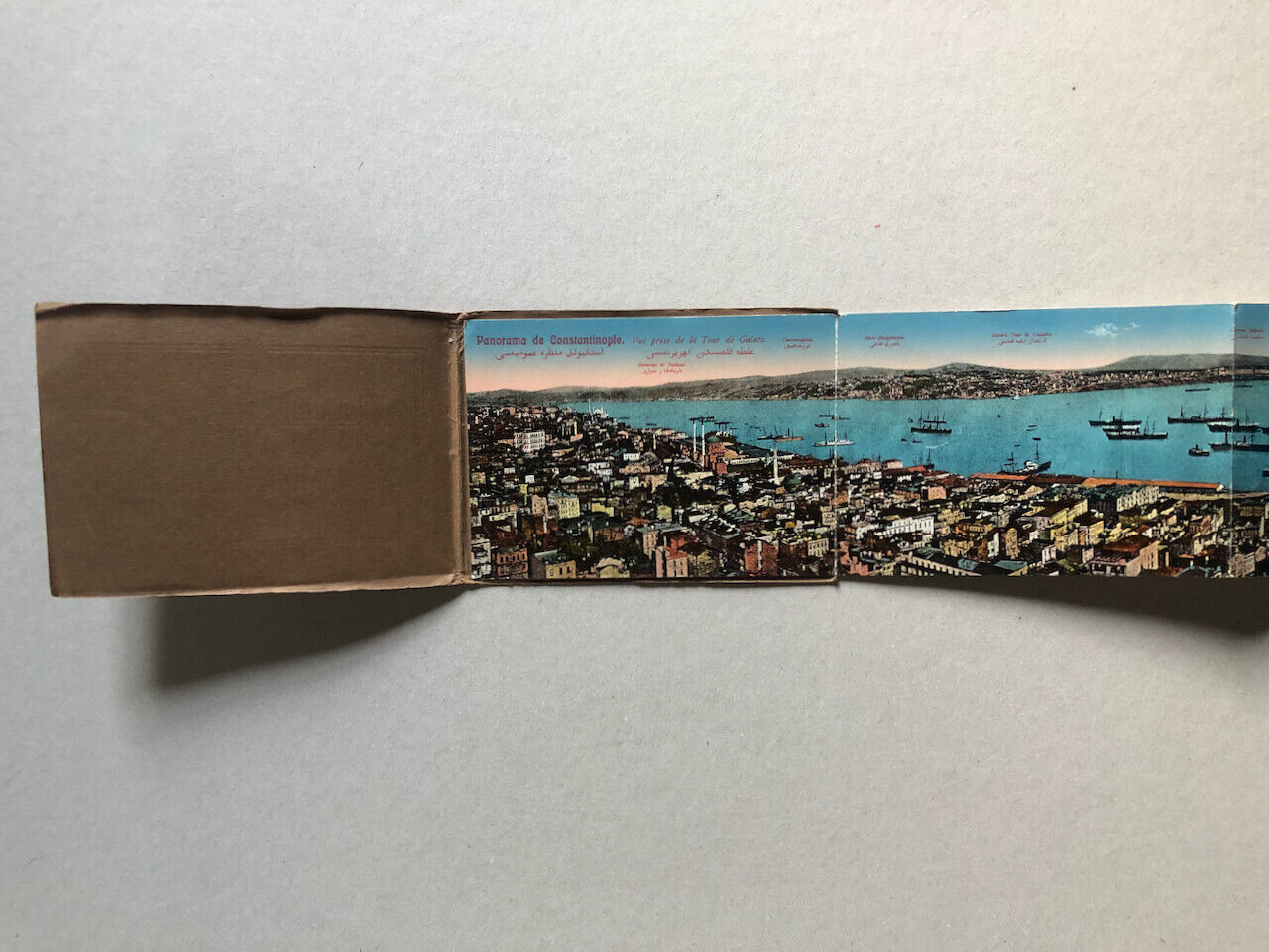 CPA — Souvenir de Constantinople — accordéon de 8 CPA — panorama Istanbul — 1920
