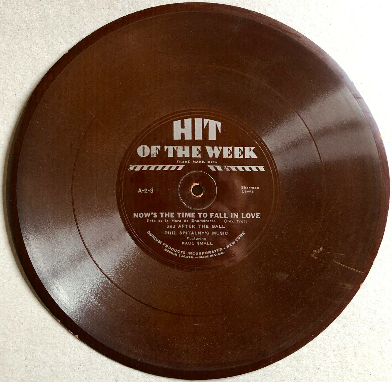 Phil Spitalny — Now's the time to fall in love — Picture disc — Durium — 78 rpm