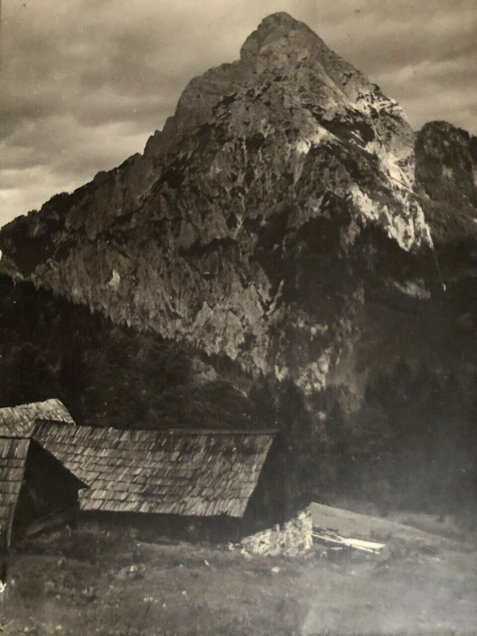 Odstein — montagne — tirage argentique localisé et monogrammé — 17x12 cm c.1920