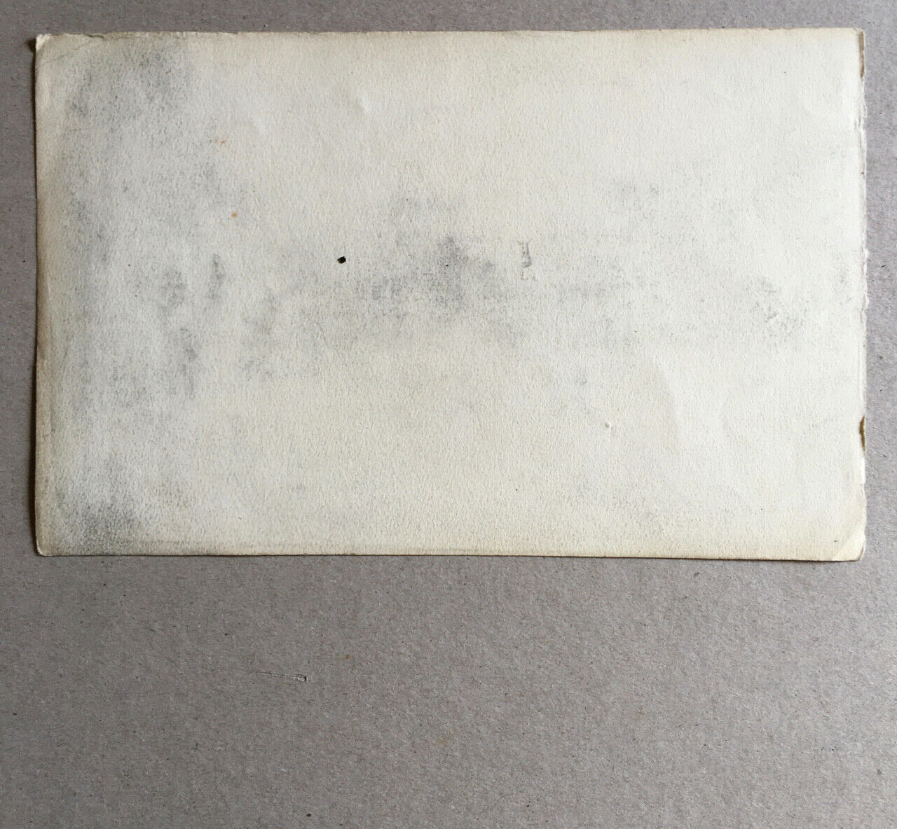 Place de la Concorde — dessin à la mine de plomb signé en bas à droite — 1919.