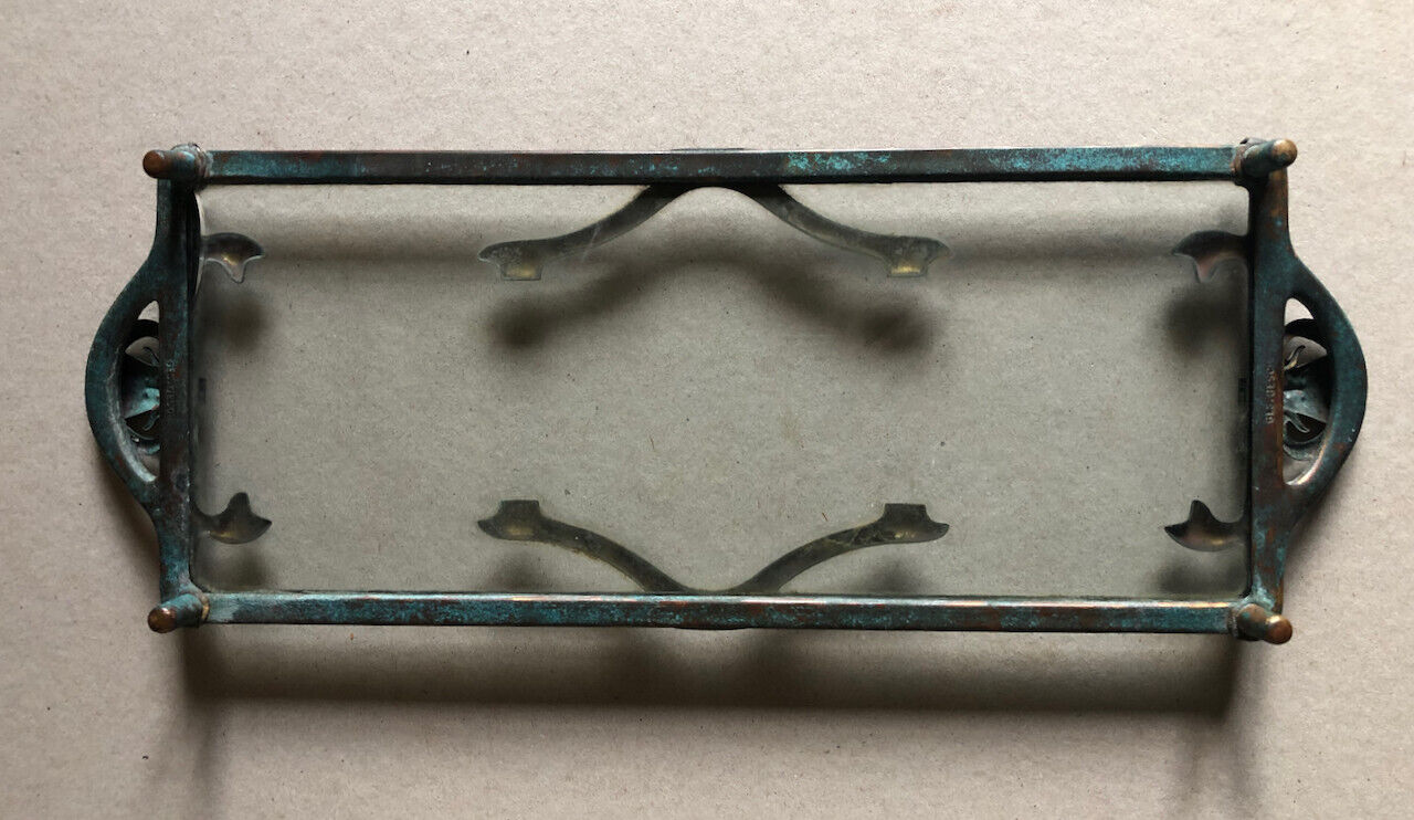 Plateau à courrier aux faunes — laiton pati & verre — travail allemand — c. 1920