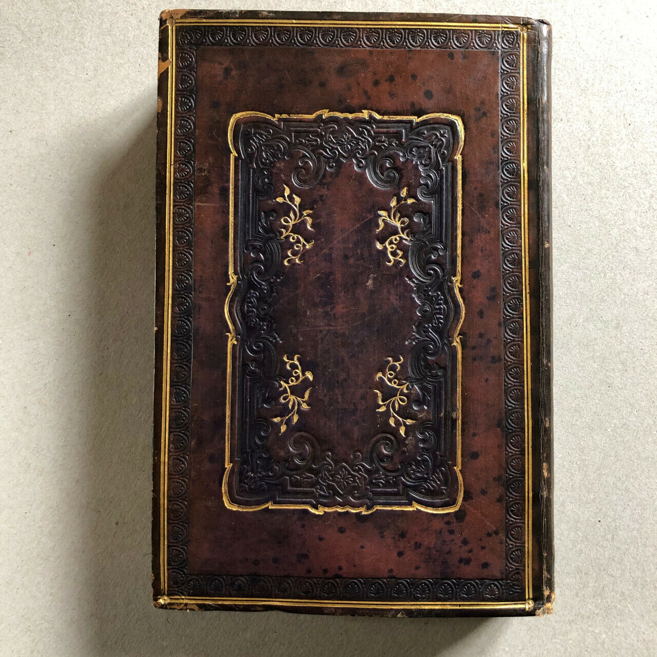 Bernardin de Saint-Pierre — Paul & Virginie — romantic binding — Lavigne — 1835