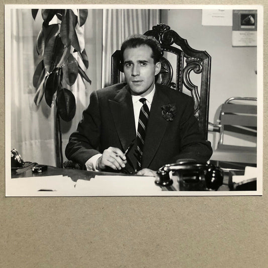 Miche Piccoli in "Everything sings around me" — silver print — 17 x 24 cm.