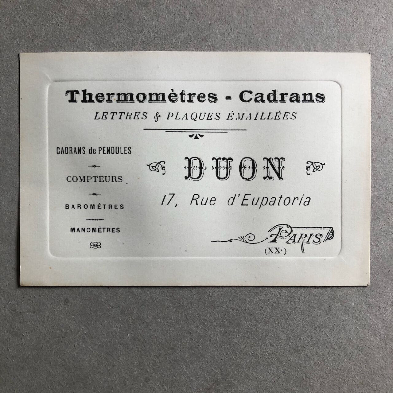 Duon, fabricant de thermomètres — Carte de visite professionnelle — XIXe siècle.