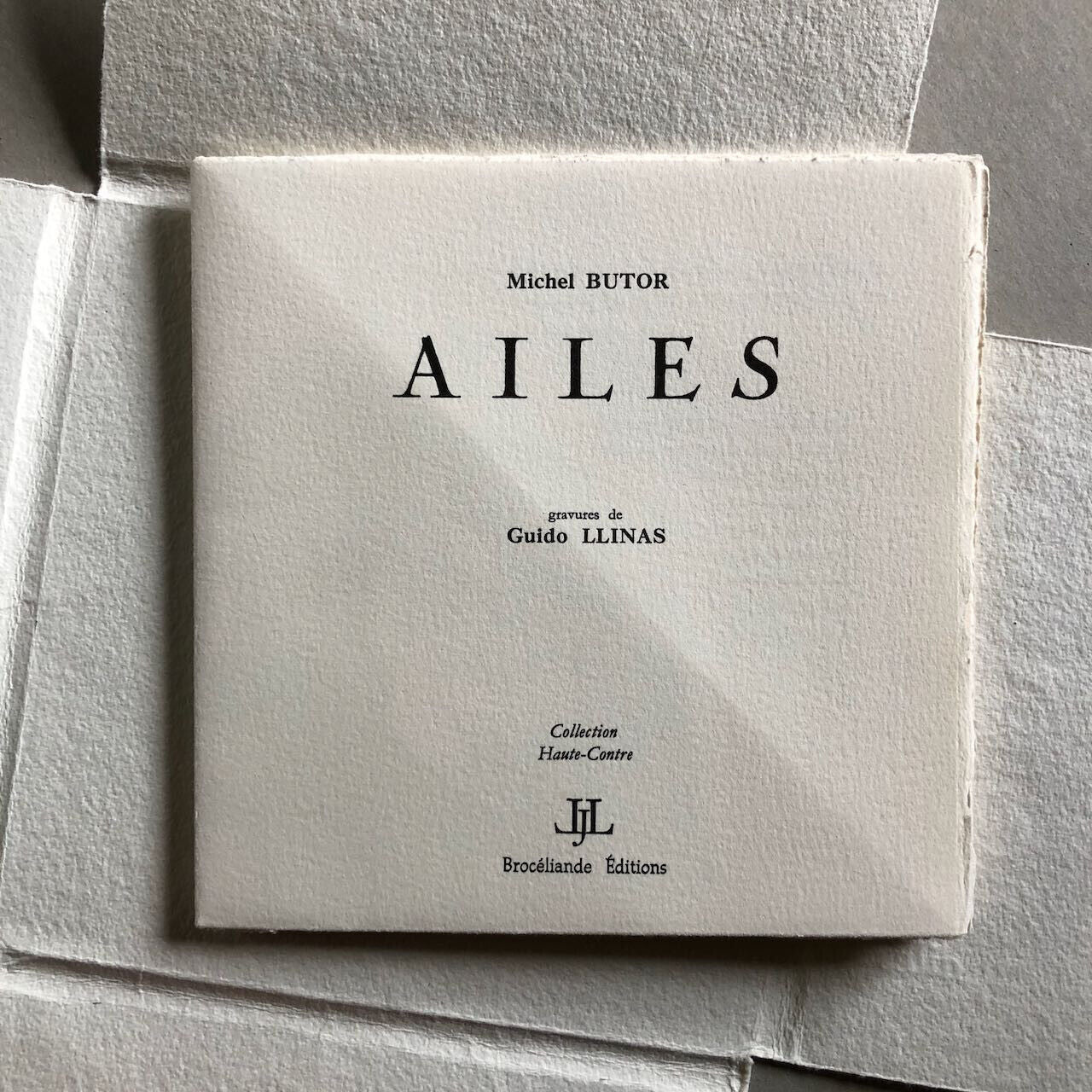 Michel Butor & Guido Llinas — Ailes — envoi autographe  — Brocéliande — 1987.