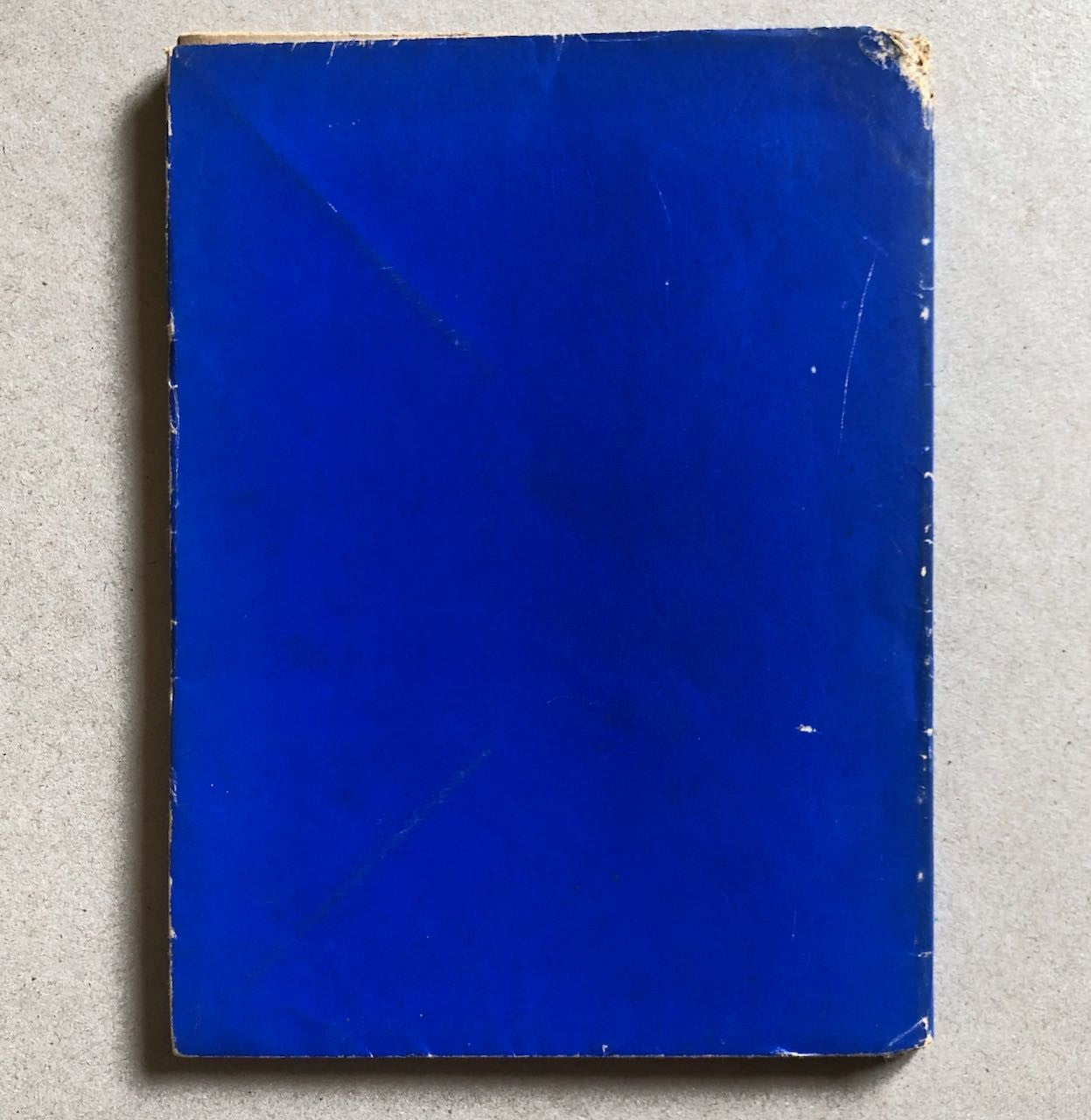 47318073