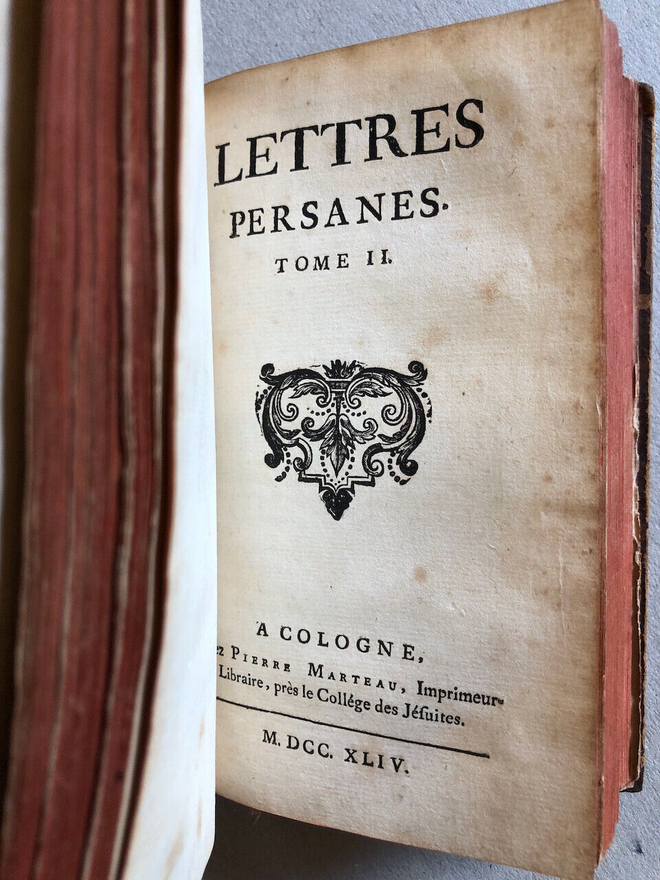 [Montesquieu] — Lettres persanes, relié avec Lettres turques — Marteau — 1744.