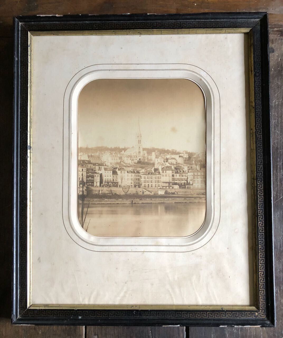 Anonyme — Vue de Saint-Cloud prise des rives de la Seine à Boulogne — circa 1860