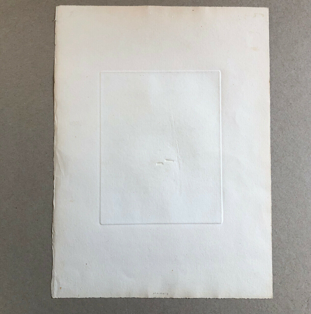 William Anastasi — Sans titre — Aquatinte gaufrée n° 25/30 signée — circa 1970.