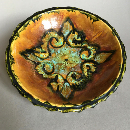 Yvon Roy — ceramic dish — Ø 28 cm. — circa 1950.