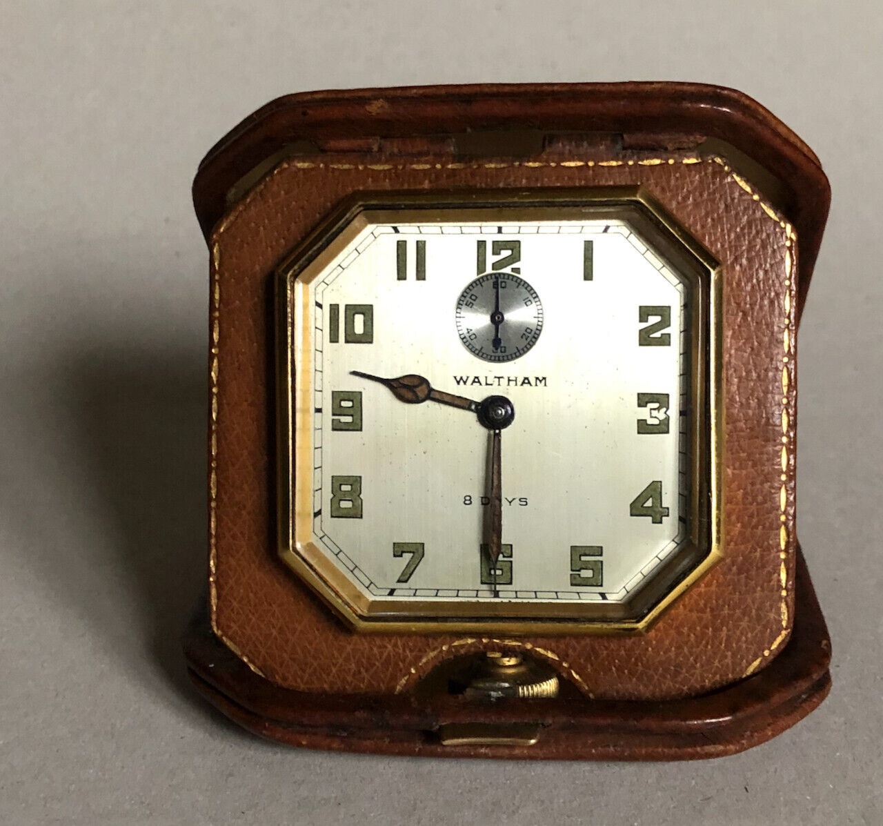[Jean Borotra] Horloge de voyage Waltham — trophée tennis 7th Regt Armory — 1934
