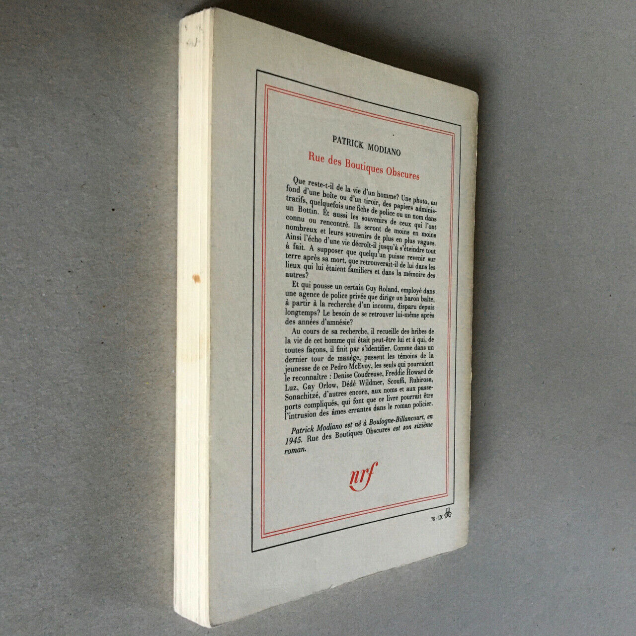 Patrick Modiano — Rue des boutiques obscures — É.O. — Gallimard — 20.07.1978.