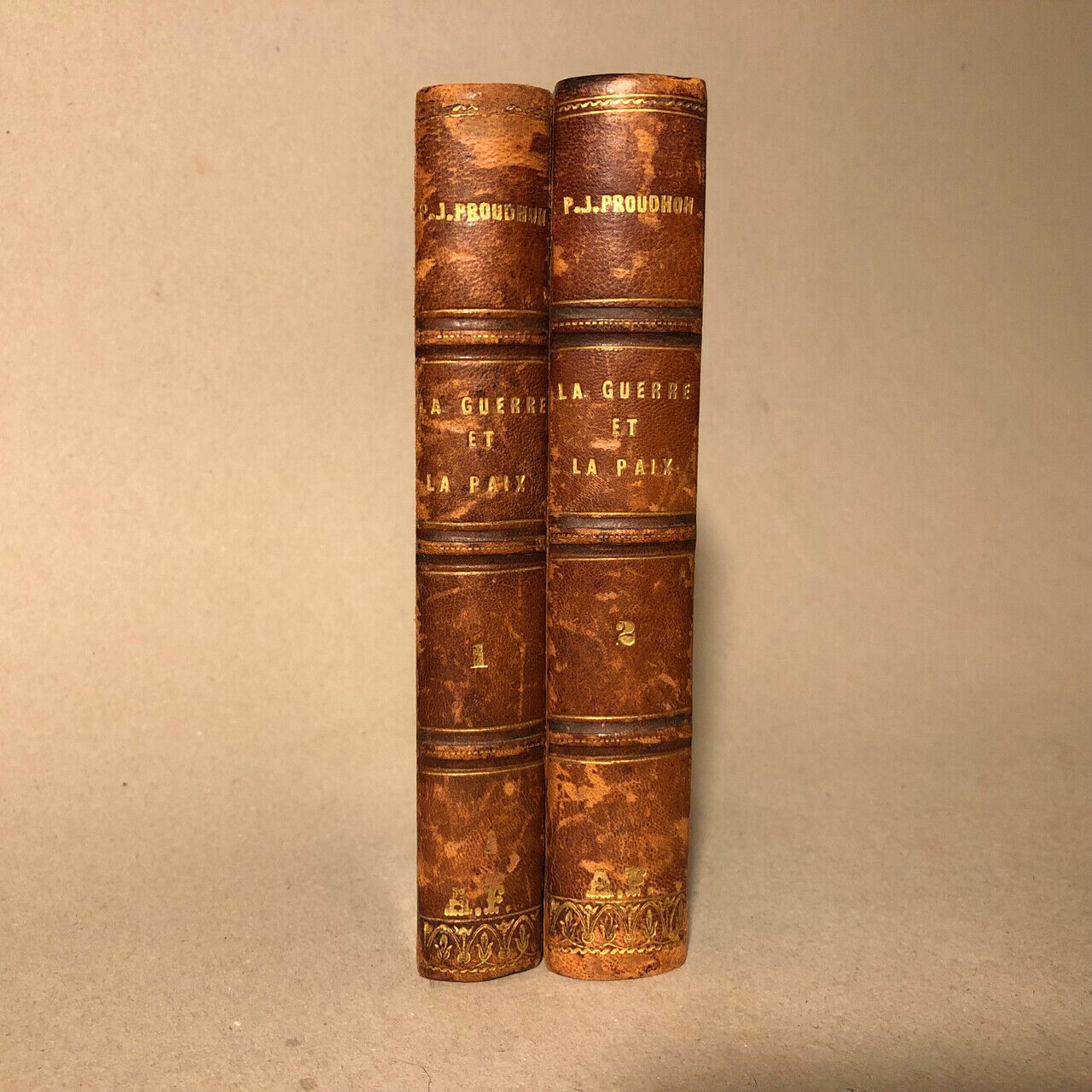 Proudhon — La Guerre et la paix — 2 vol. — é.o. — Lacroix, Van Meenen — [1861].