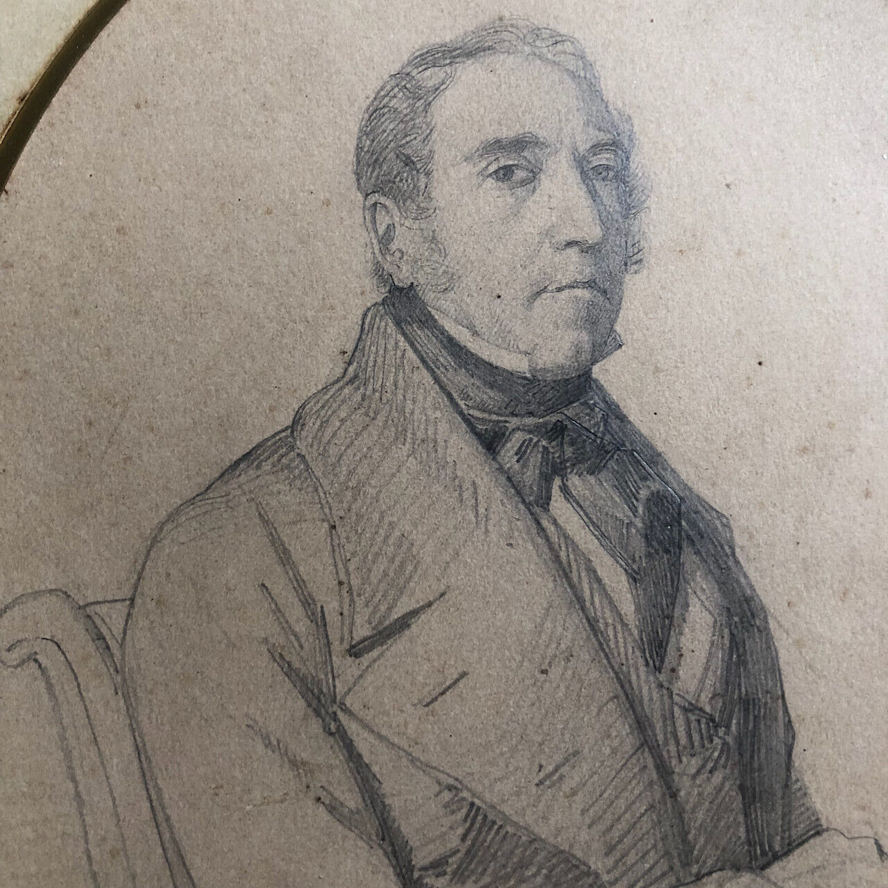 Anonyme — portrait d'homme assis — dessin au crayon sur bristol — 30x21 — c 1840