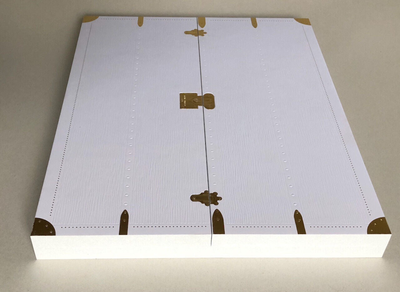 Louis Vuitton — calendrier de l 'Avent Vivienne 2022 — 24 décorations de noël .
