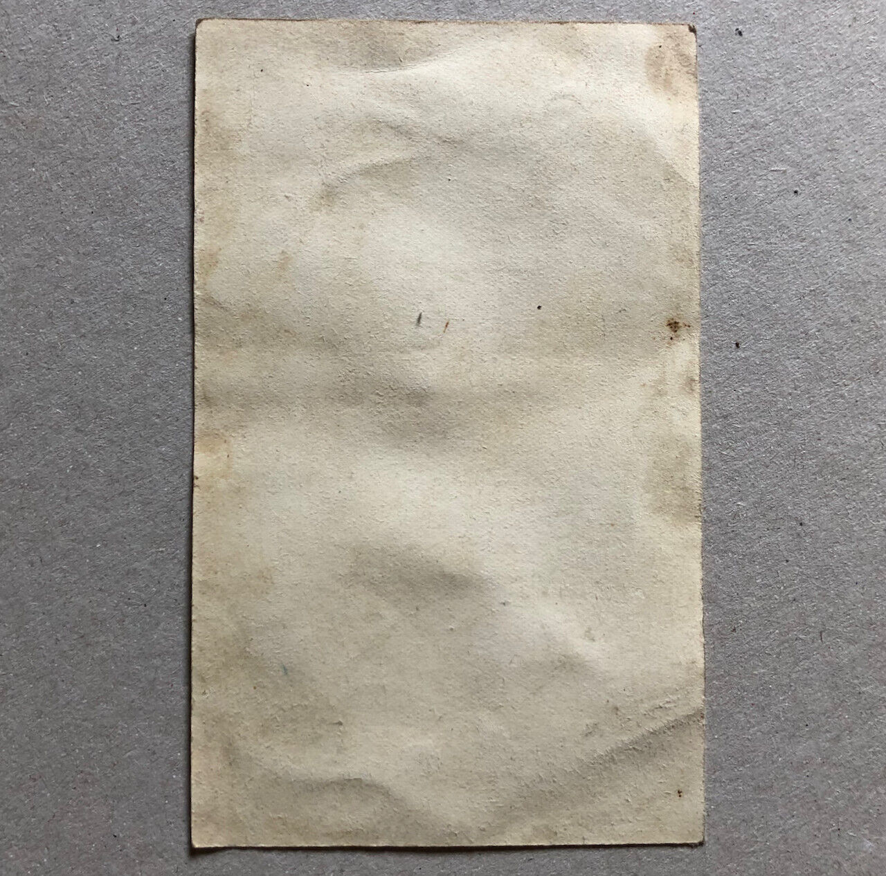 CPA — Carte Souvenir du Cabaret du Néant à Montmartre — papier découpé et collé.