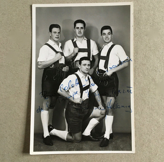 La Troupe Tyrolienne — original signed and dedicated photograph — 10x14,5 — 1961