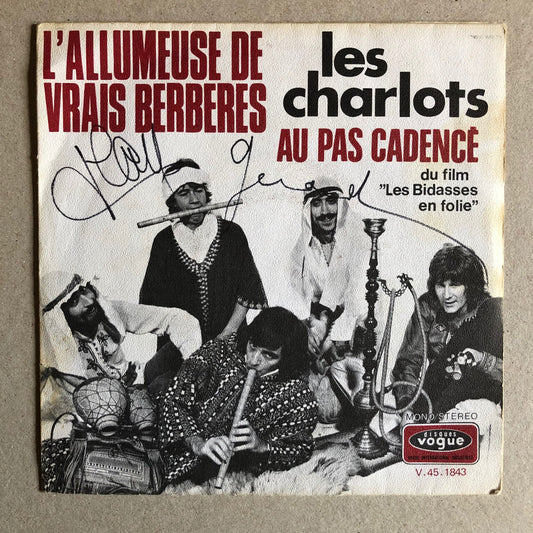Les Charlots — L'allumeuse de vrais Berbères + 1 — signé 2 x — Vogue — V.45.1843